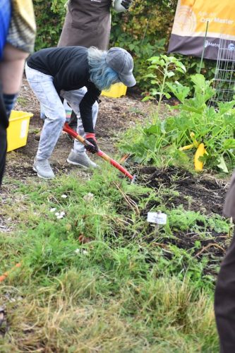 August 2025 ~ Bybee Lakes Hope Center Victory Garden Volunteer Harvest Day